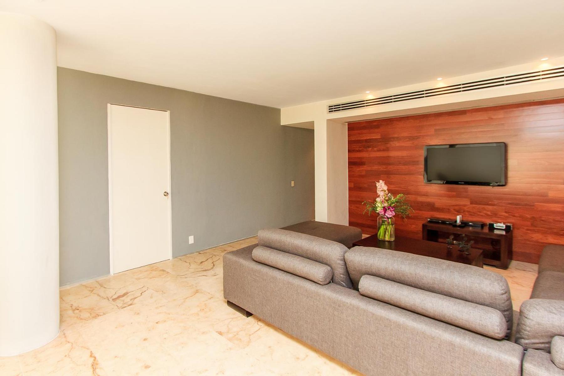 Gorgeous Magia Beachside By Stella Rentals!