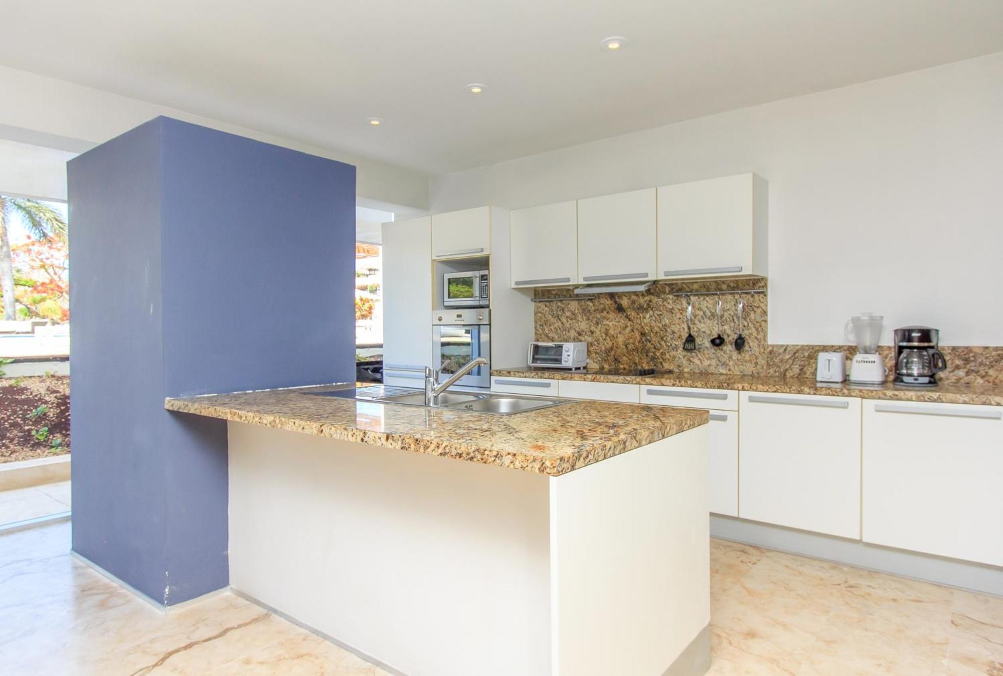 Gorgeous Magia Beachside By Stella Rentals! Apartamento Playa del Carmen